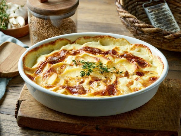 Comment faire un gratin de pommes de terre dauphinois crémeux ?